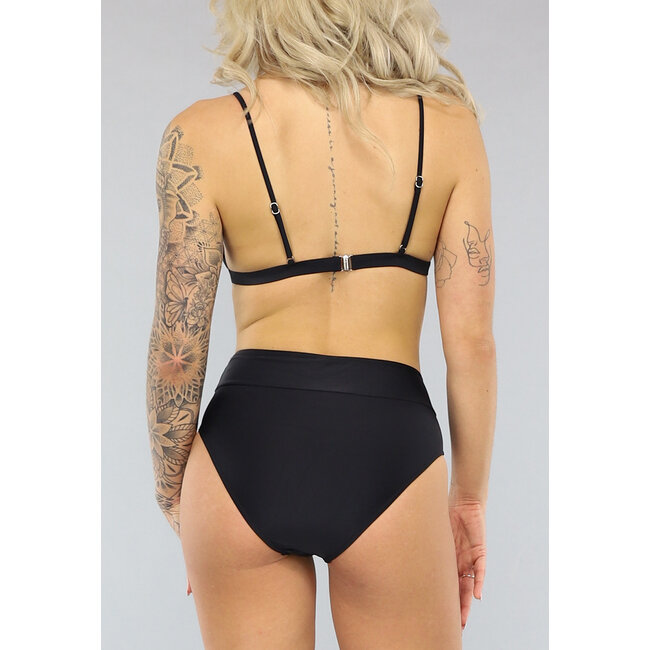 Triangel-Bikinioberteil in Schwarz mit Pads