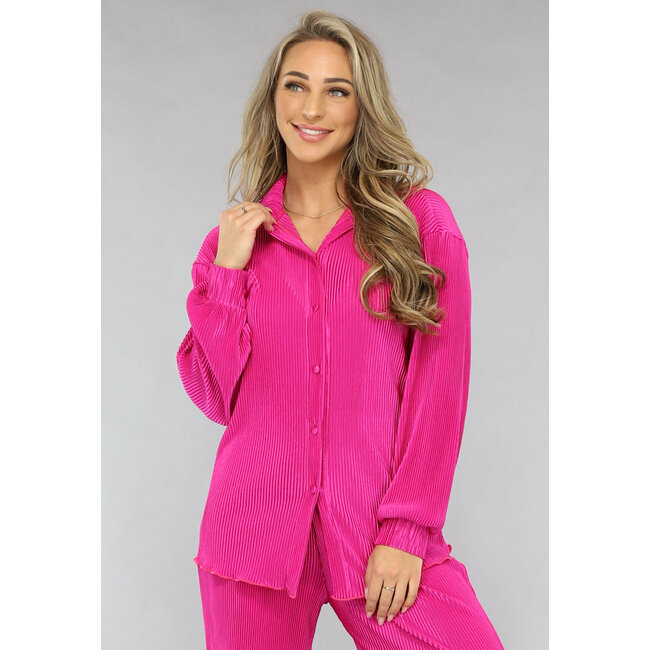 Fuchsia Plissé-Bluse mit Hose