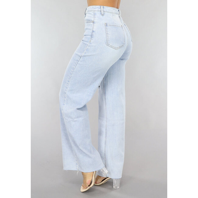 Hellblaue Wide Leg Jeans mit Riss