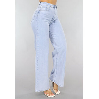 OP=OP.35.NL Hellblaue Jeans mit hoher Taille und weitem Bein