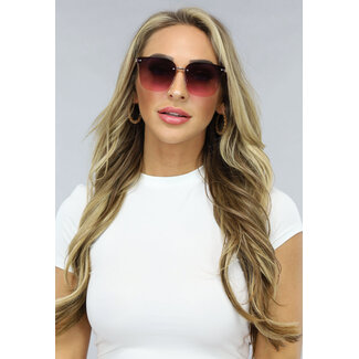 Rosa Sonnenbrille mit überlappenden Gläsern