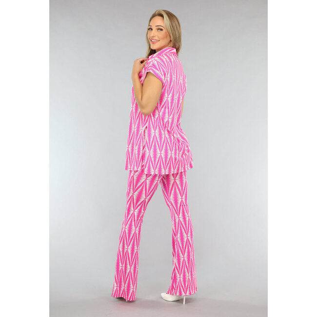 Weite Bluse mit separatem Fuchsia-Druck