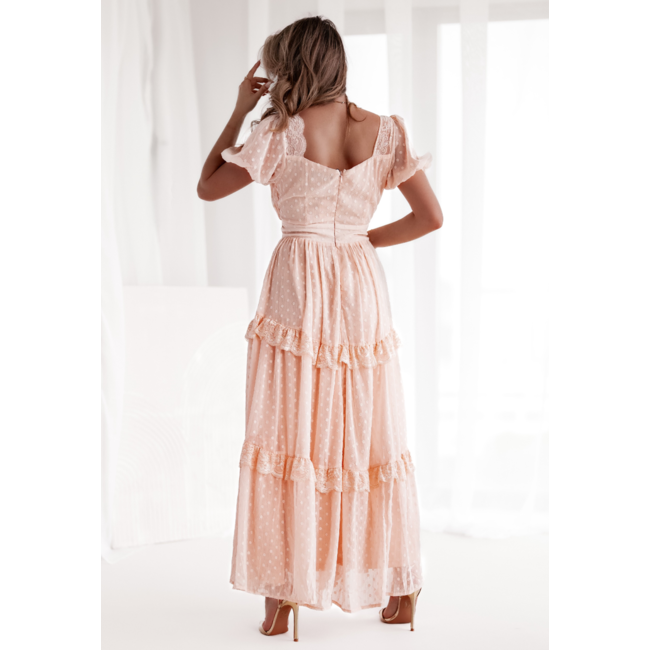 Lachsrosa Maxikleid mit Punkte-Effekt