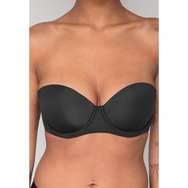 Schwarzer trägerloser Push-up-BH