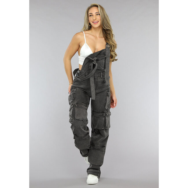 Graue Cargo-Gartenhosen mit weitem Bein