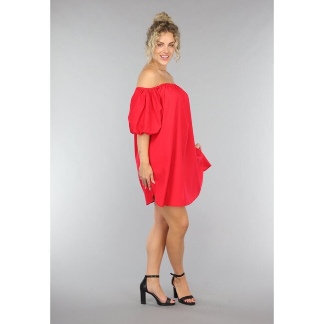 Rotes schulterfreies Leinenkleid