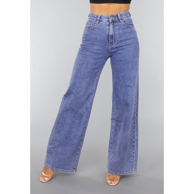 Jeans mit weitem Bein und hoher Taille