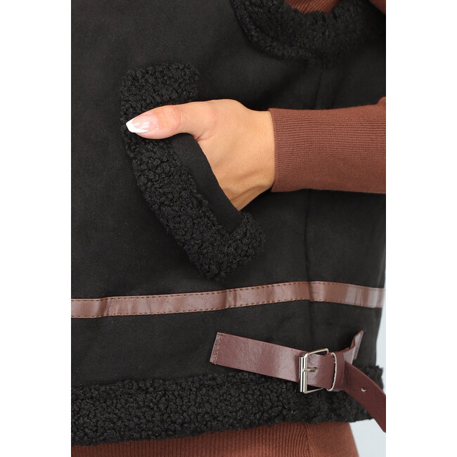 Schwarzes Teddy-Gilet mit Schnallen-Details