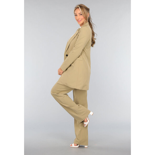 Khakifarbener Stretch-Blazer mit Schulterpolstern