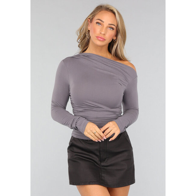 Graues plissiertes One-Shoulder-Top