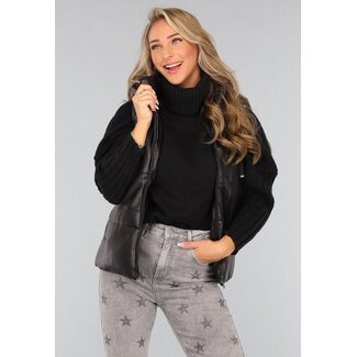Schwarze Bodywarmer in Lederoptik mit Kapuze