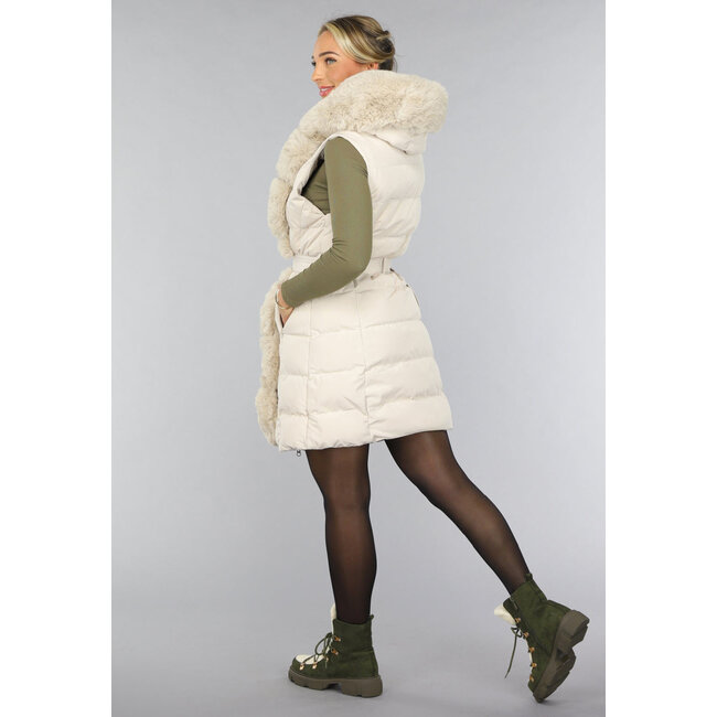 Lange Pulswärmer mit Kapuze in Beige