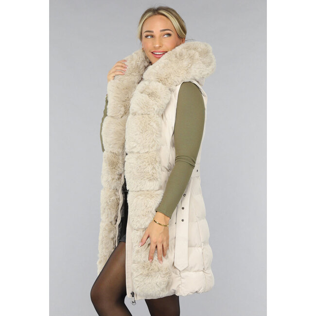 Lange Pulswärmer mit Kapuze in Beige
