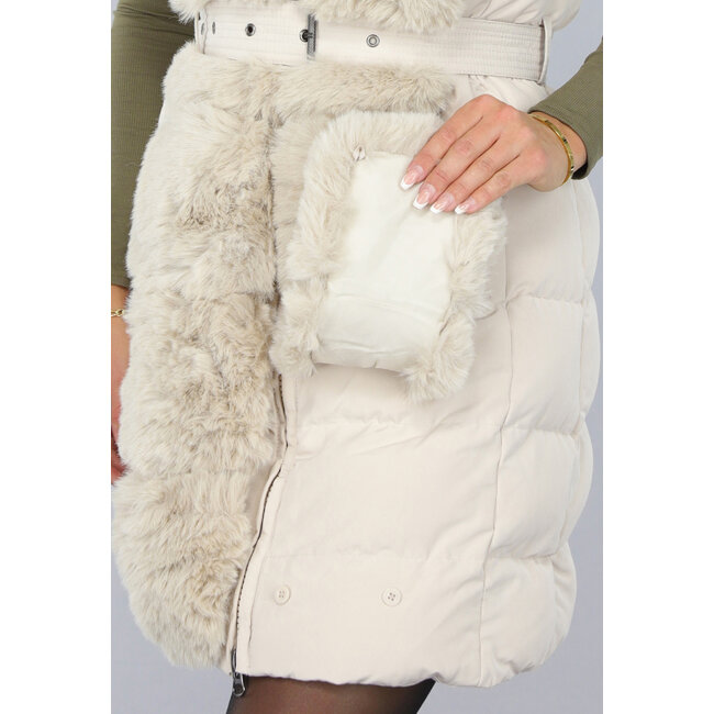 Lange Pulswärmer mit Kapuze in Beige