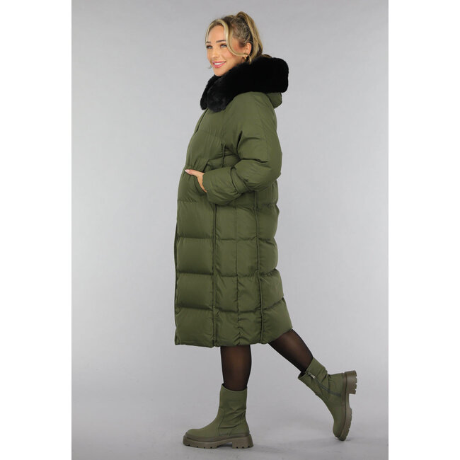 Dunkelgrüne Oversized-Pufferjacke mit Pelzkragen