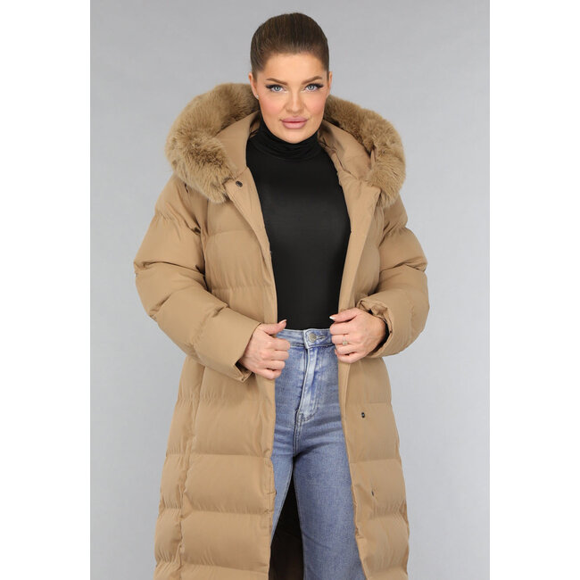 Langer Camel Wintermantel mit Kapuze