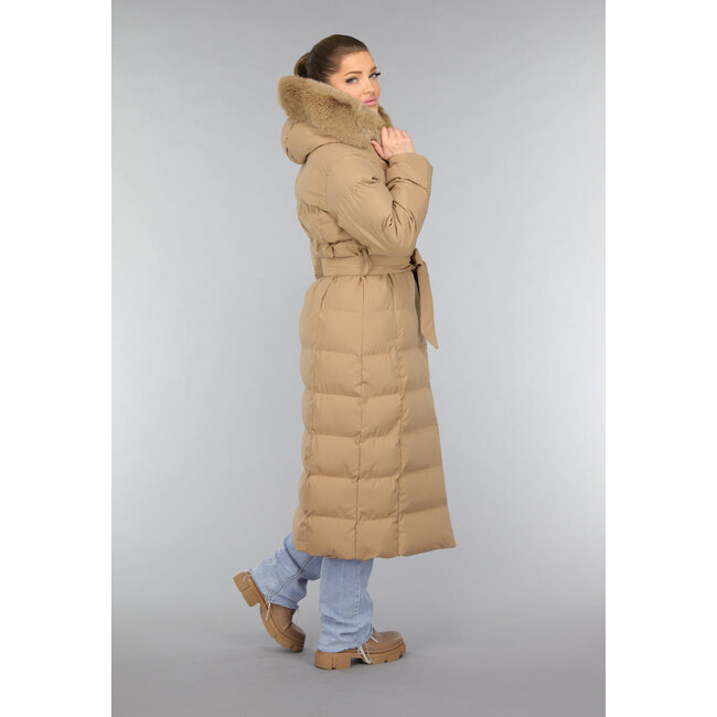 Langer Camel Wintermantel mit Kapuze