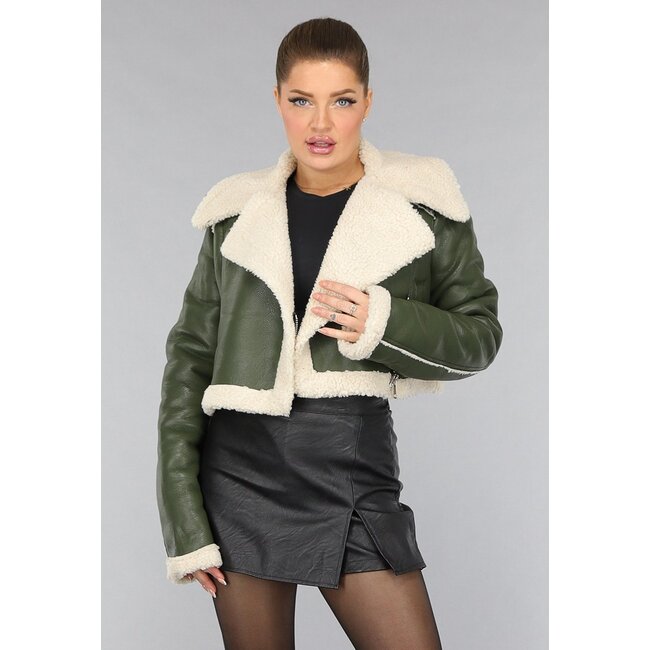 Dunkelgrüner Cropped Lammy Coat