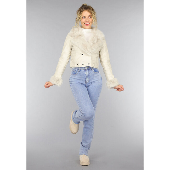 Kurze Beige Kunstpelzjacke