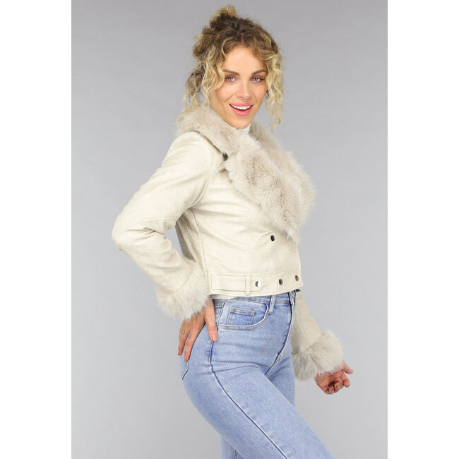 Kurze Beige Kunstpelzjacke