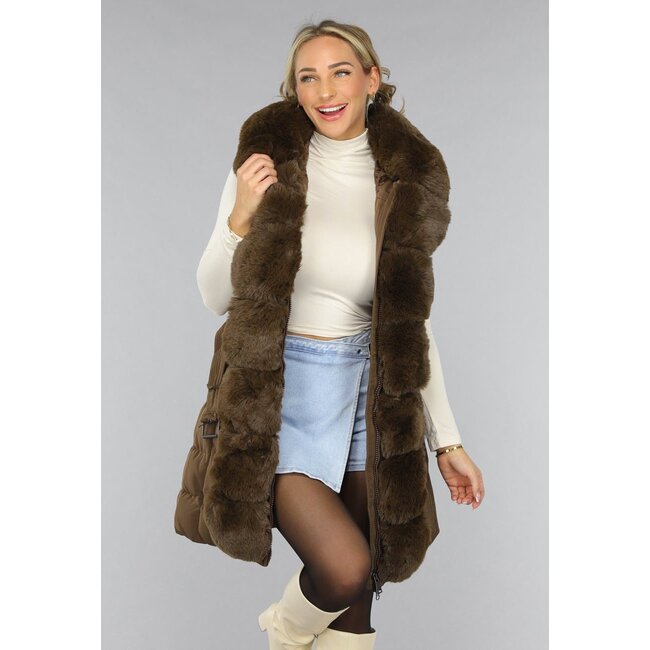 Langer Kunstfell-Bodywarmer in Camel mit Gürtel