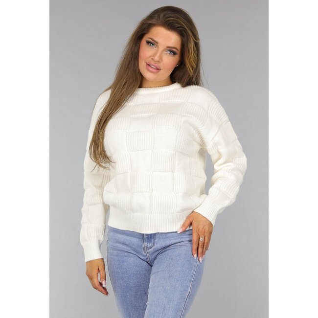 Weißer Zopfstrickpullover mit Blöcken