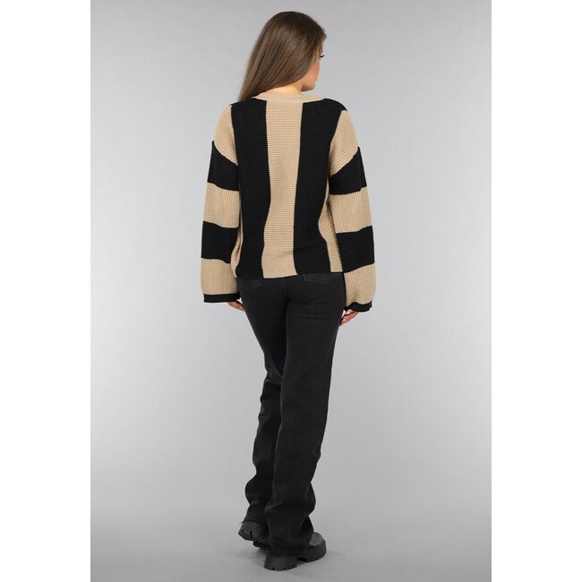 Gestrickte Strickjacke mit Streifenmuster