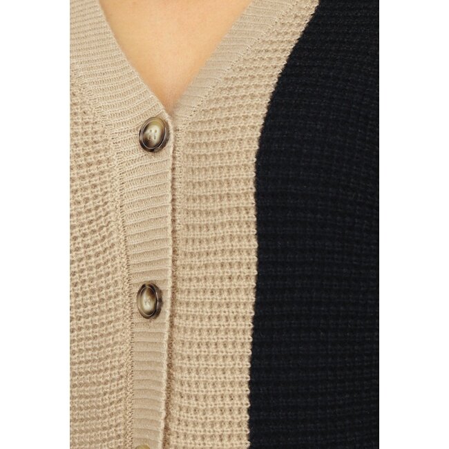 Gestrickte Strickjacke mit Streifenmuster