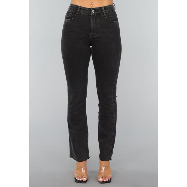 Anthrazitfarbene Schlagjeans mit mittlerer Taille