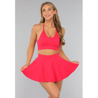Rotes Sport-Set mit Sport-Skort