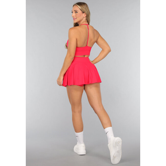 Rotes Sport-Set mit Sport-Skort