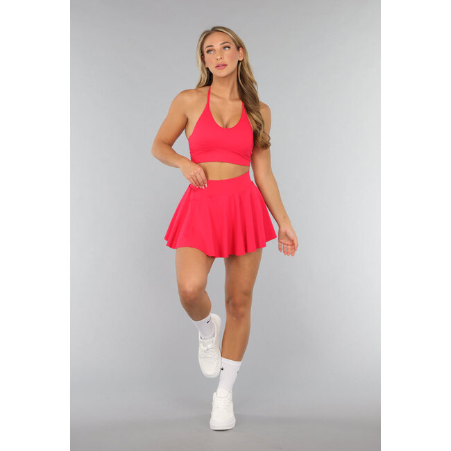 Rotes Sport-Set mit Sport-Skort