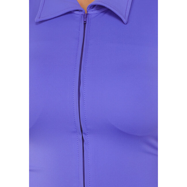 Violettblaues Tenniskleid mit Kragen