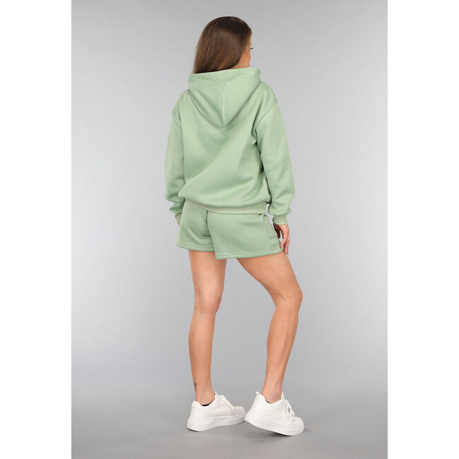 Grünes Short-Set mit Kapuze