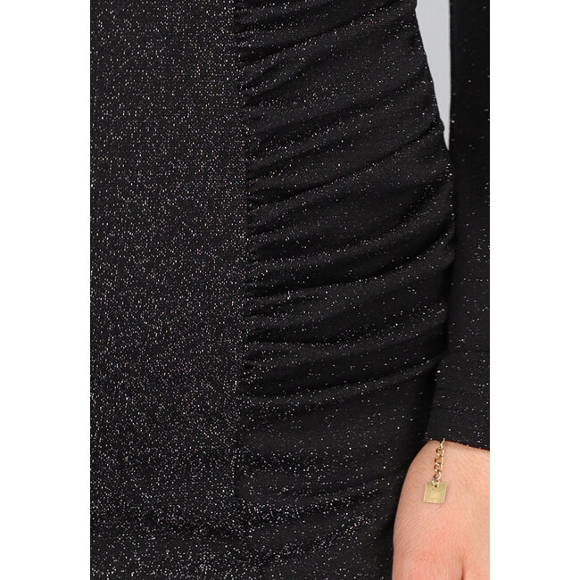 Schwarzes Glitzerkleid mit Schulterpolstern und Schlitz