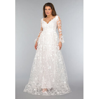 Langes weißes Brautkleid mit Blumen