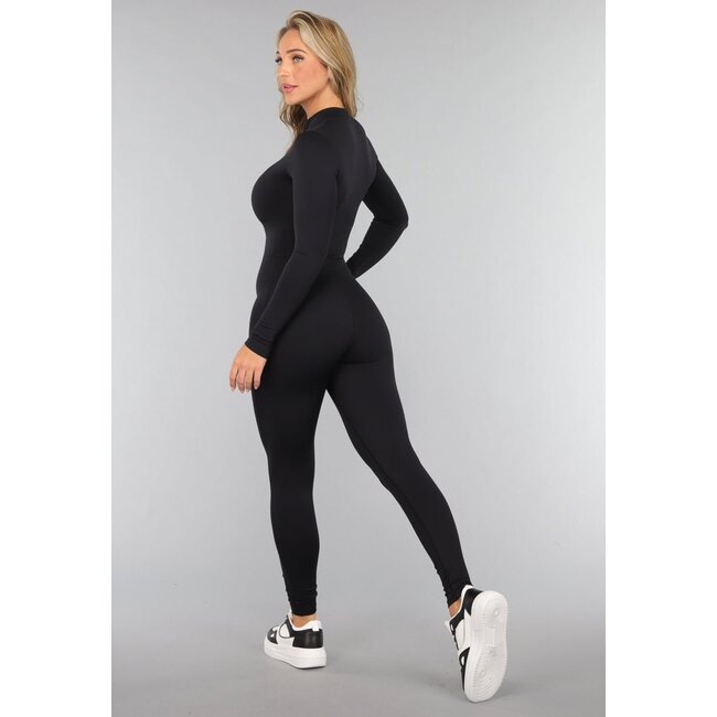 Schwarzer taillierter Jumpsuit mit Reissverschluss