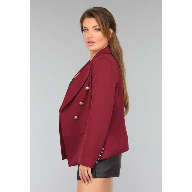 Weinroter Knopf-Blazer