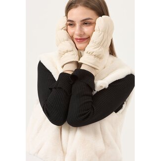 Gepolsterte Fäustlinge mit Stulpen