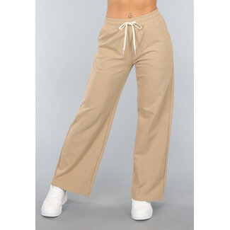 Beige Jogginghose mit weitem Bein