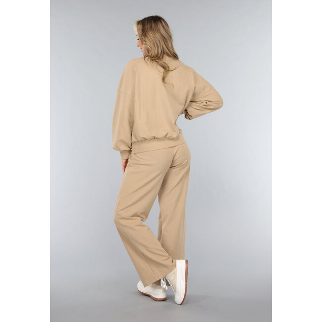 Beige Jogginghose mit weitem Bein