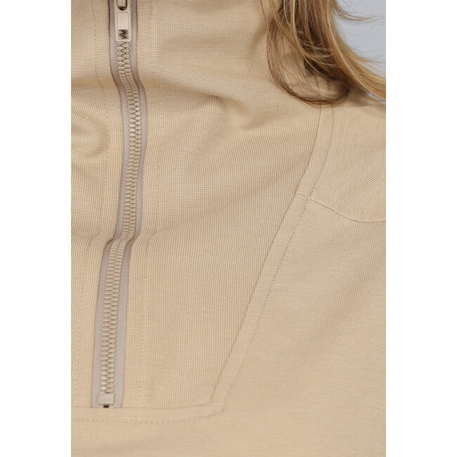Beigefarbener Pullover in Übergröße mit Reißverschluss