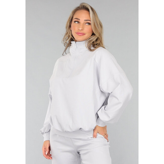 Übergroßer Pullover mit Reißverschluss in Hellblau