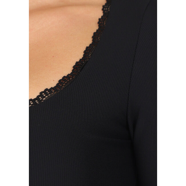 Schwarzes langärmeliges Crop Top mit Polsterung
