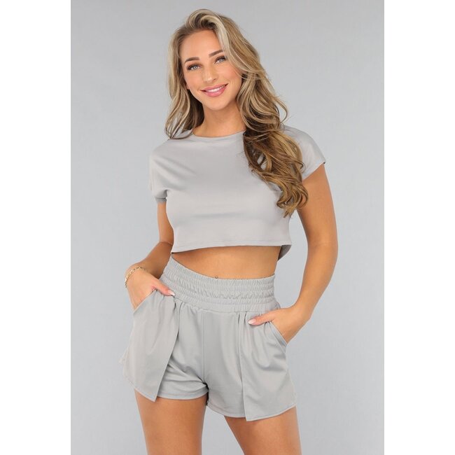 Graues kurzes Sport-Top