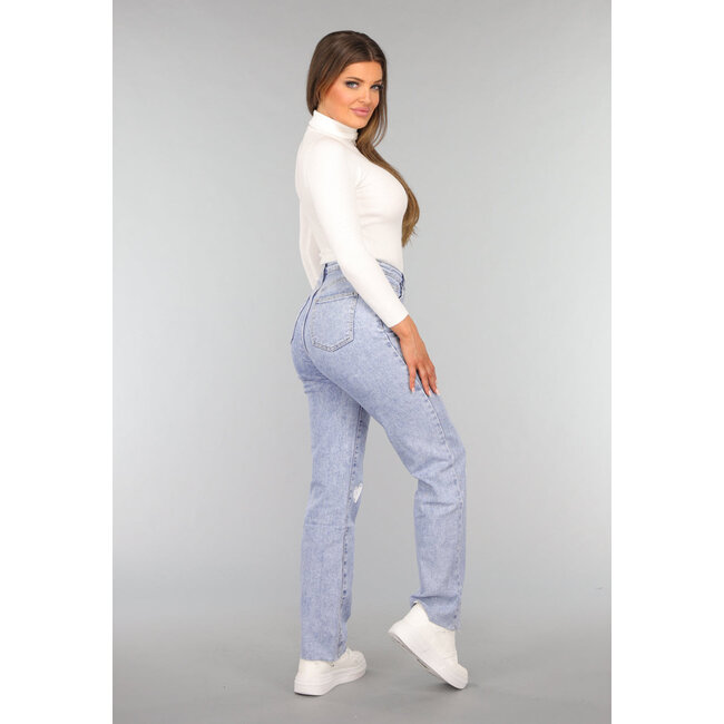 Weißer Rippen-Rollkragenpullover mit langen Ärmeln