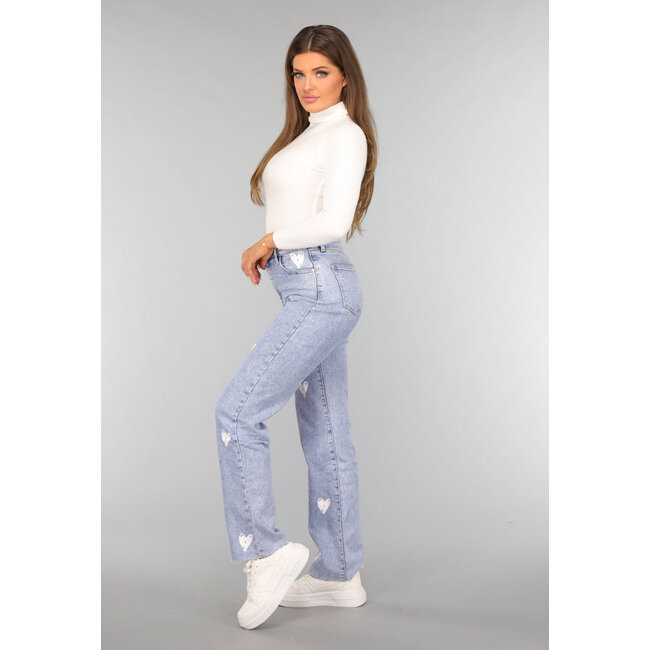 Weißer Rippen-Rollkragenpullover mit langen Ärmeln