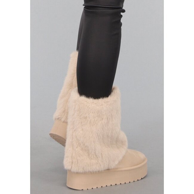 Beige Kunstfell-Stiefel mit Plateau