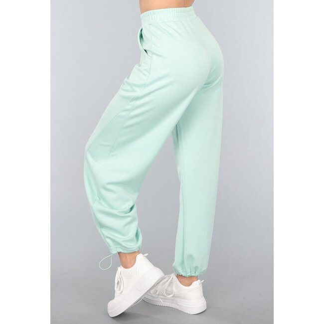 Mintgrüne Sweatpants mit Taschen