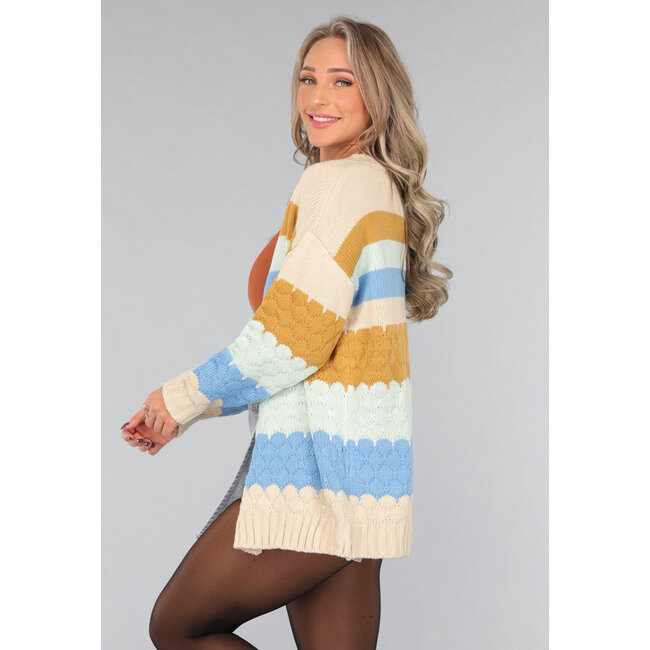 Gestrickte mehrfarbige Strickjacke Strickjacke